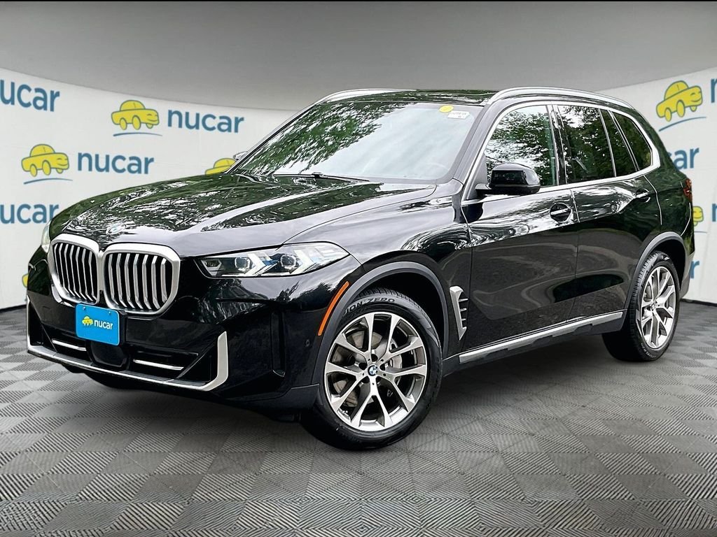 Used 2024 Black BMW xDrive40i image 3