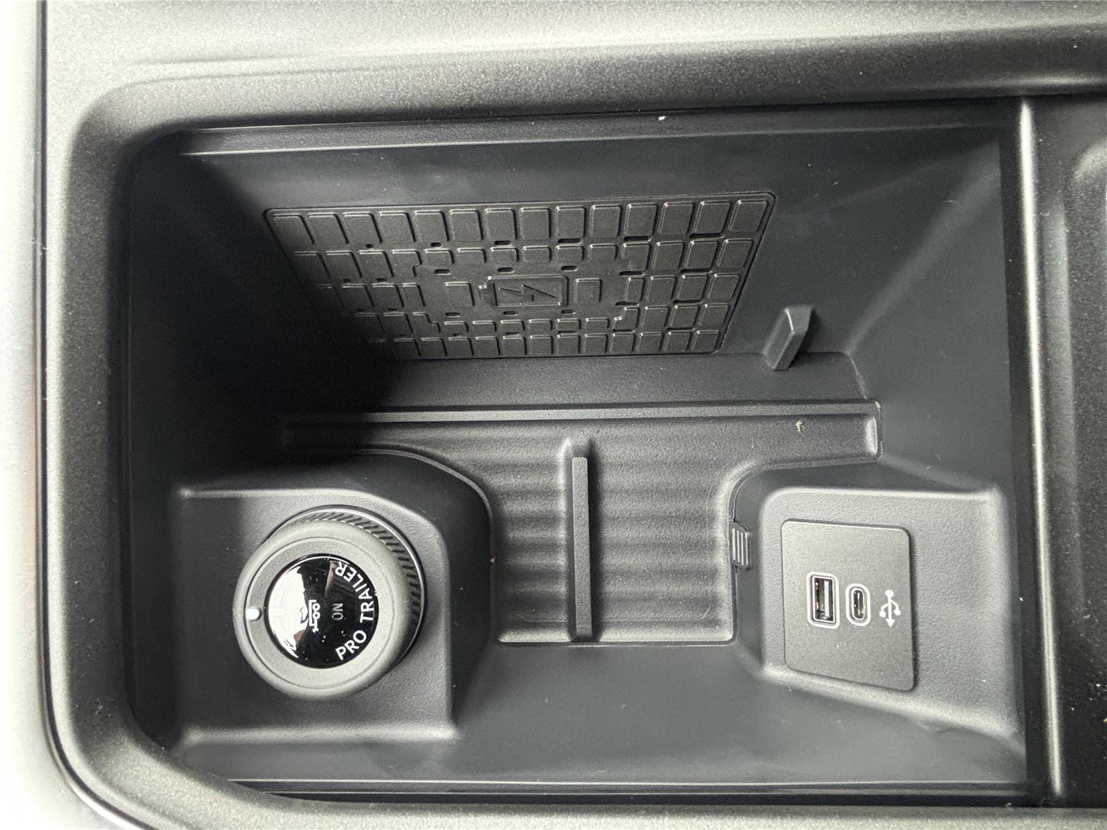 2025 Ford Expedition Tremor - Photo 30