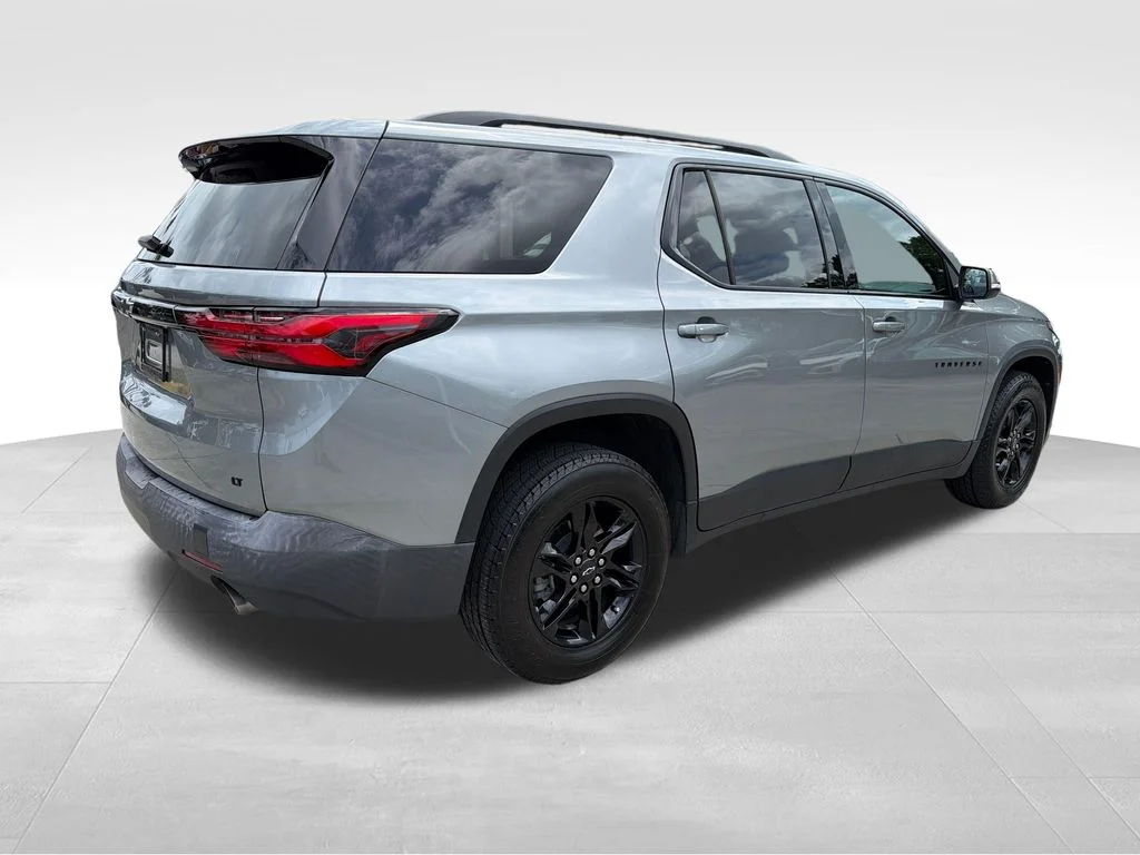 Used 2023 Gray Chevrolet LT image 7