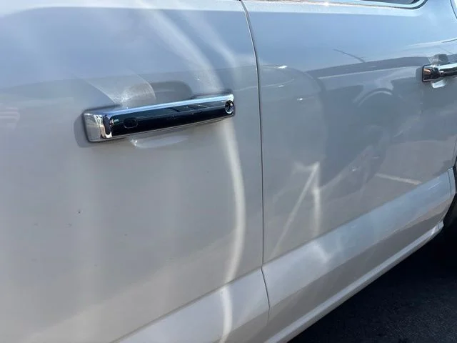 Used 2025 White Ford Lariat image 9
