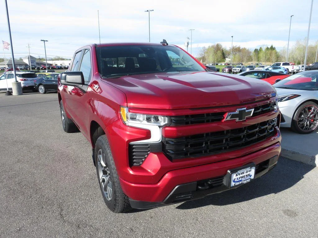 Used 2023 Radiant Red Tintcoat Chevrolet RST image 4
