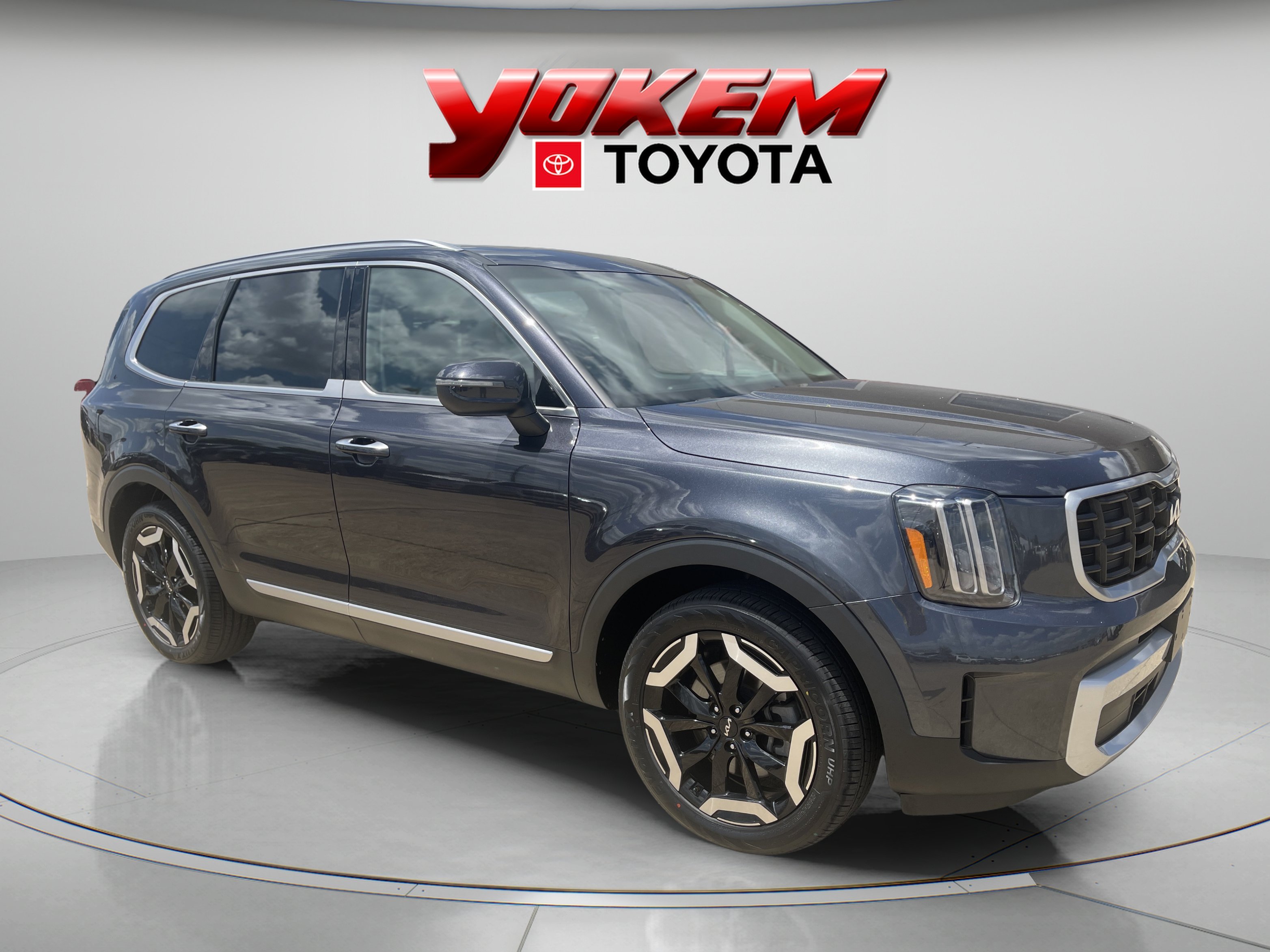 Used 2025 Panthera Metal Kia S image 6