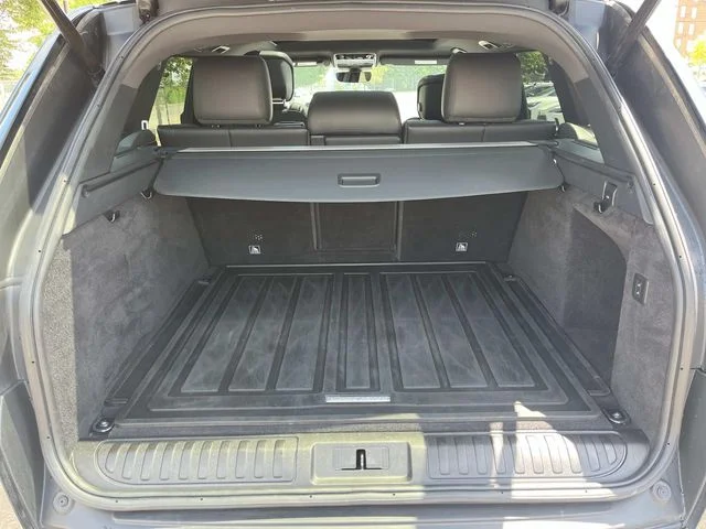 Used 2019 Black Land Rover HSE image 23