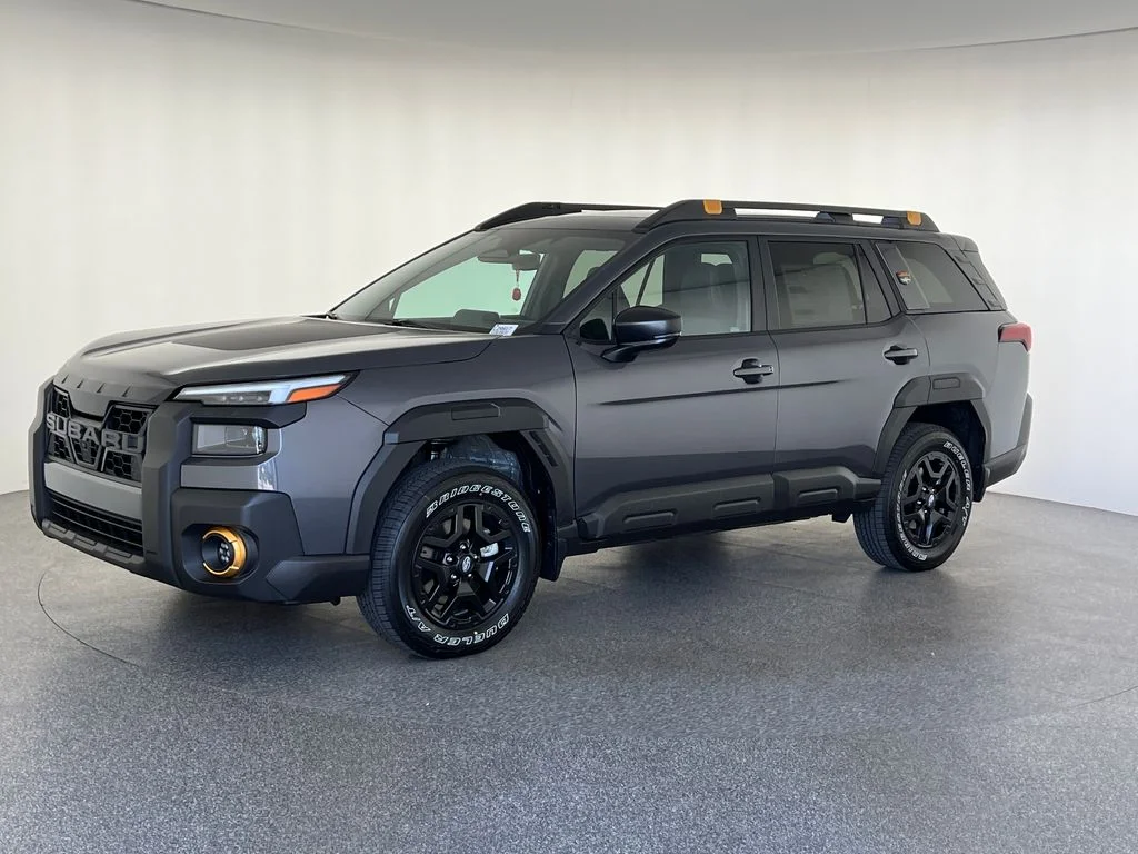 New 2026 MAGNETITE GRAY METALLIC Subaru Wilderness image 9