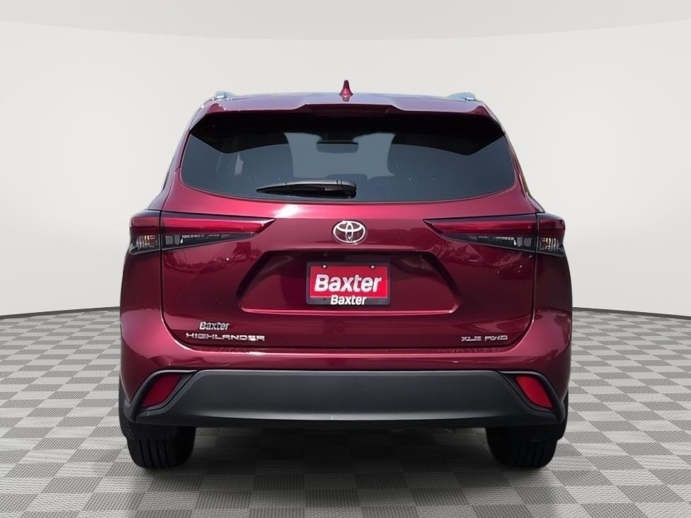 Used 2021 Ruby Flare Pearl Toyota XLE image 23