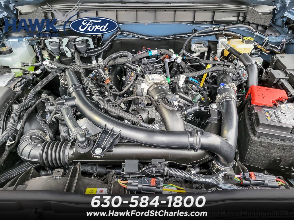 New 2025 Azure Gray Metallic Tri-Coat Ford Badlands® image 17