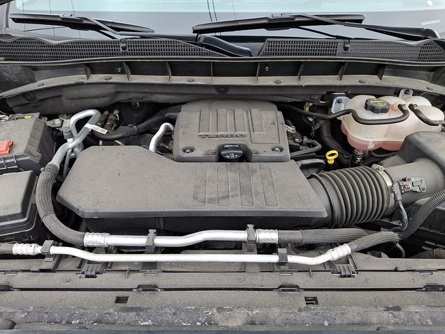 Used 2024 Titanium Rush Metallic GMC Elevation image 27