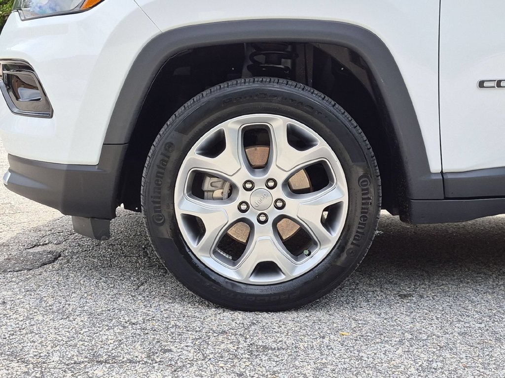 Used 2022 White Jeep Limited image 27