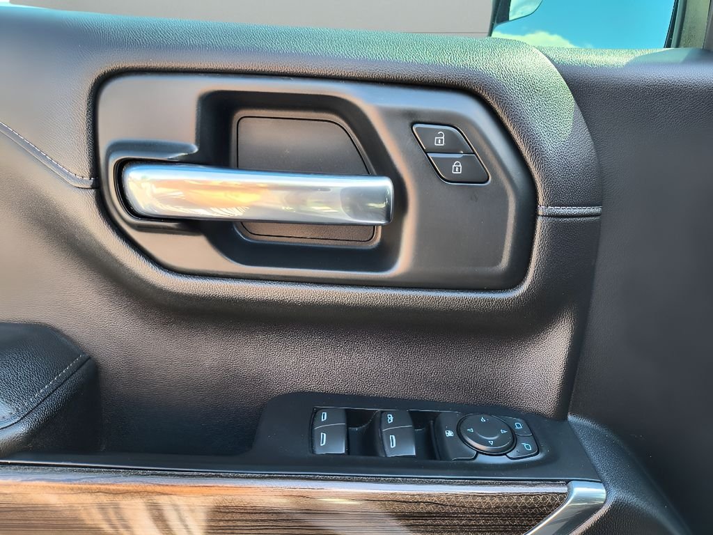 2020 Chevrolet Silverado 1500 RST - Photo 13