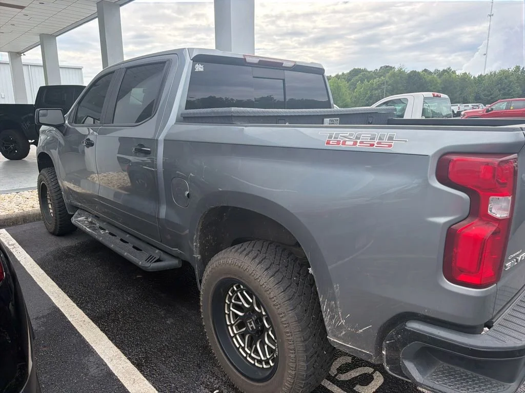 Used 2020 SATIN STEEL METALLIC Chevrolet LT Trail Boss image 5