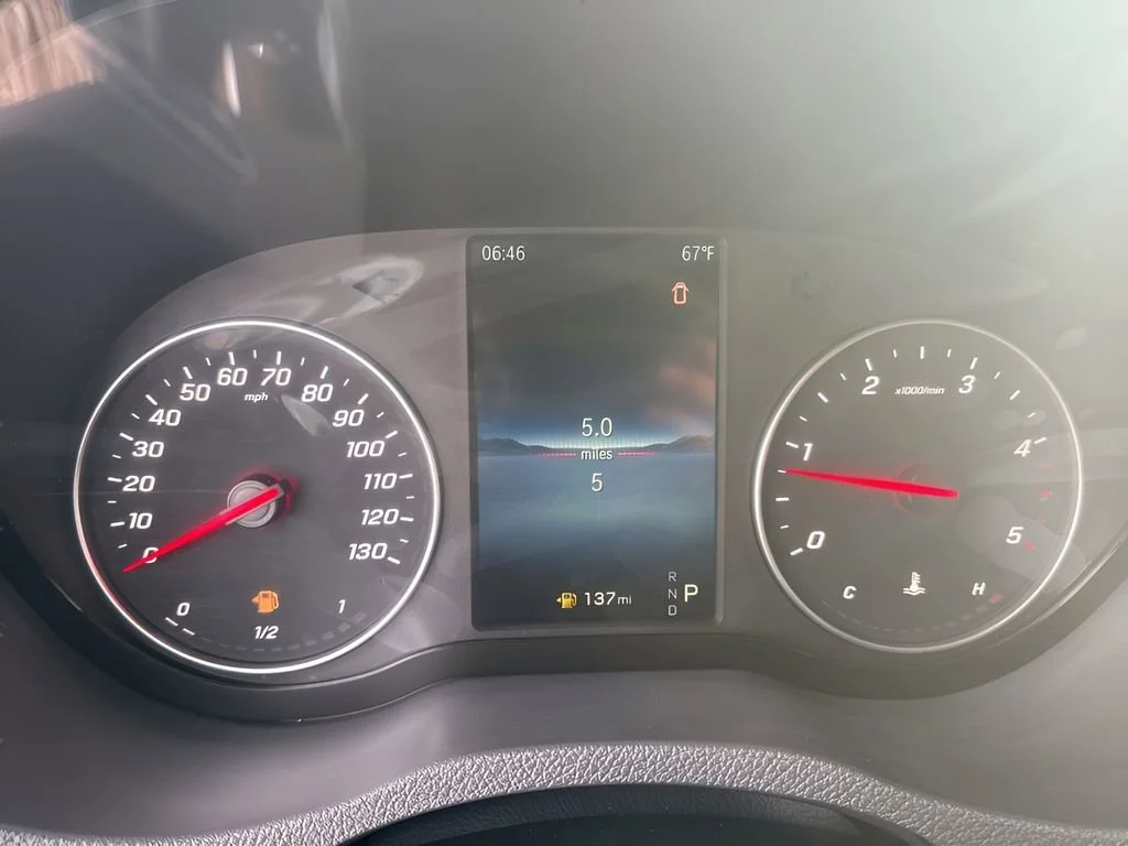 Used 2025 White Mercedes-Benz  image 19