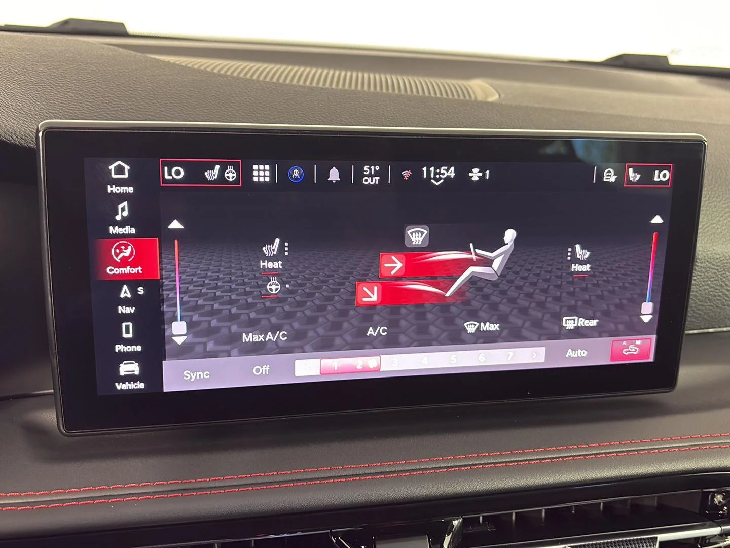 Used 2024 Hot Tamale Dodge R/T Plus image 30