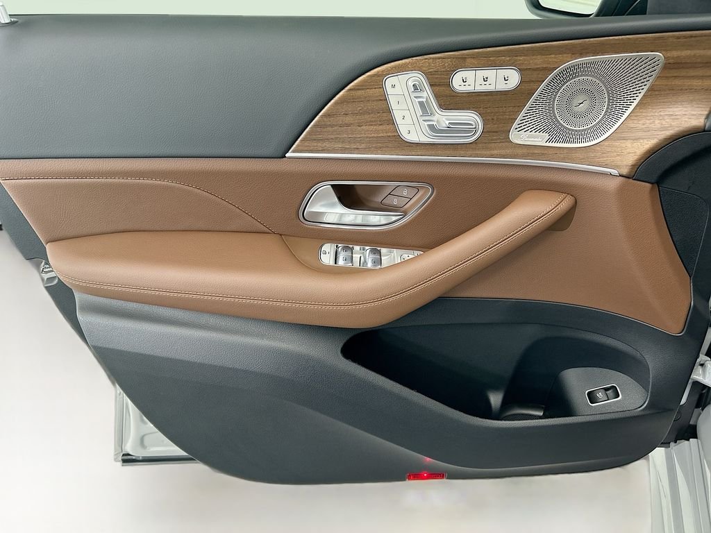 New 2026 MANUFAKTUR Alpine Grey Mercedes-Benz GLE 450 image 23