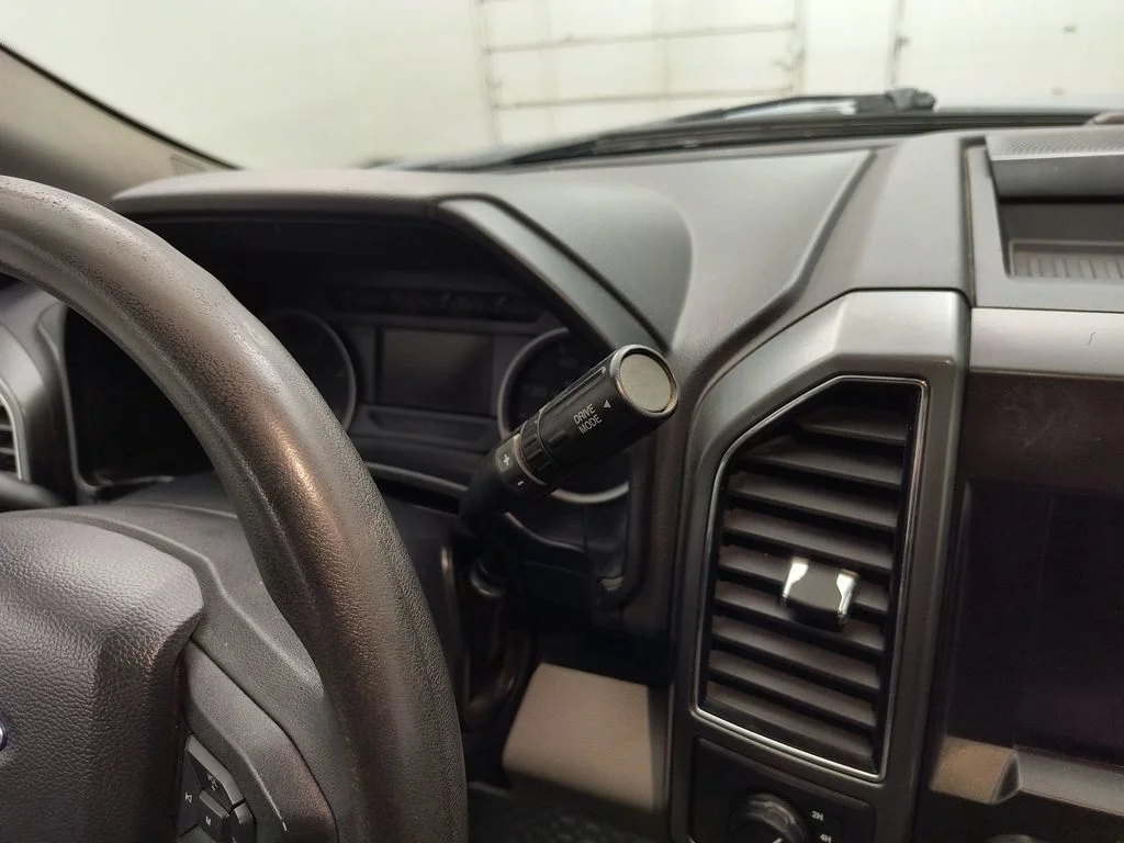 Used 2022 Atlas Blue Ford XLT image 27