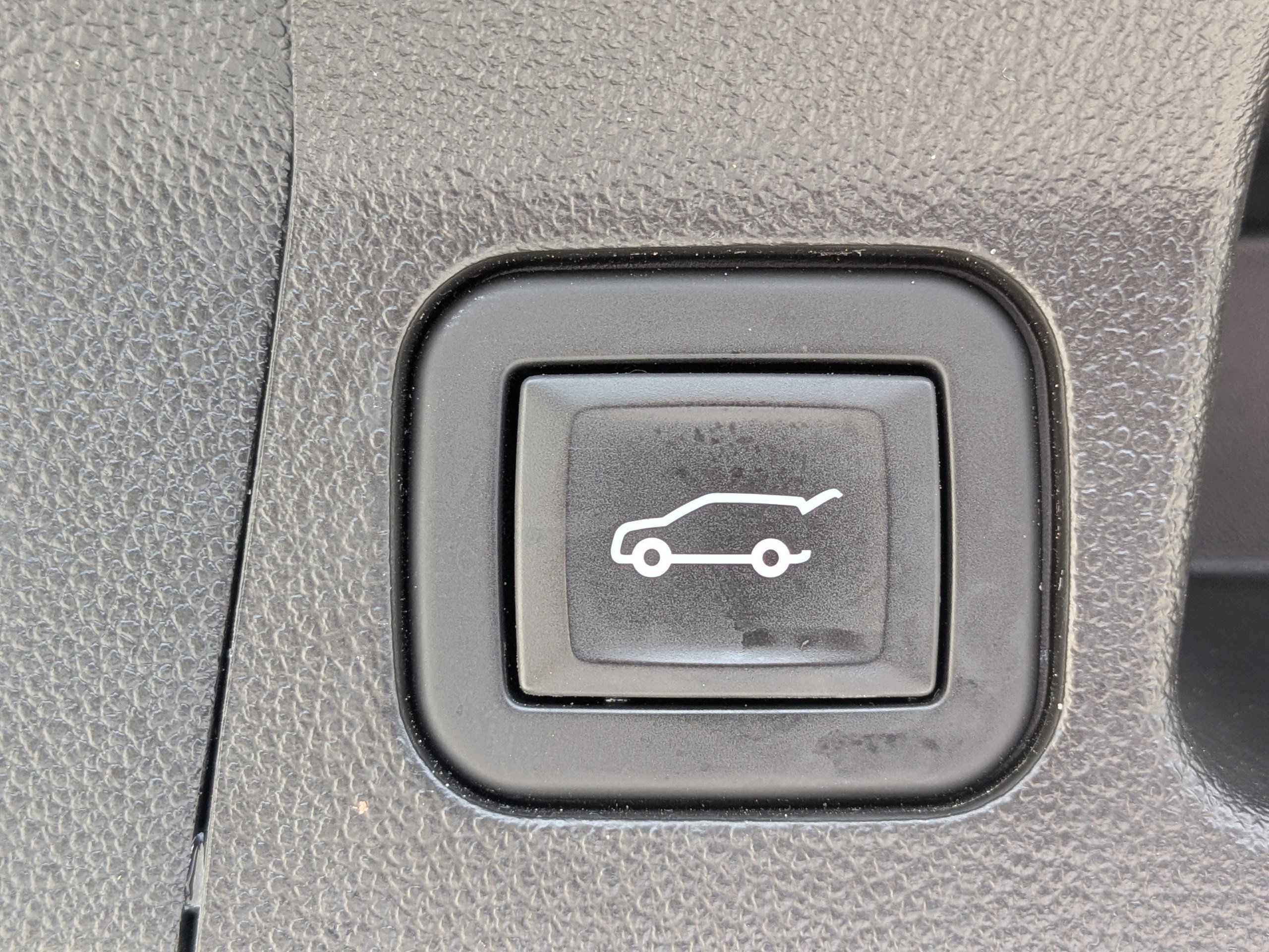 2023 GMC Acadia SLT - Photo 14