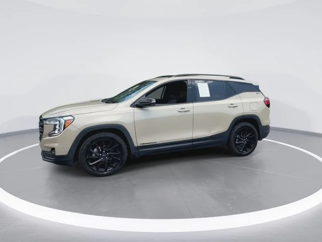 Used 2023 Beige GMC SLT image 6