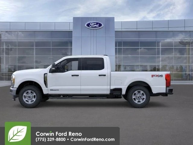 New 2026 Oxford White Ford XLT image 3