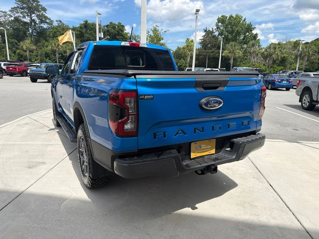 Certified Used 2025 Velocity Blue Metallic Ford XLT image 6