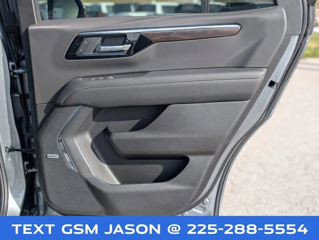 2025 Chevrolet Tahoe Premier - Photo 33