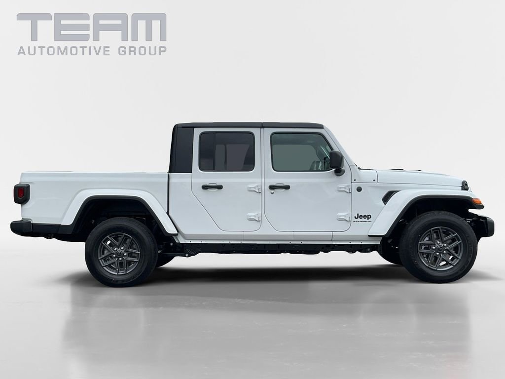 2025 Jeep Gladiator Sport S - Photo 28