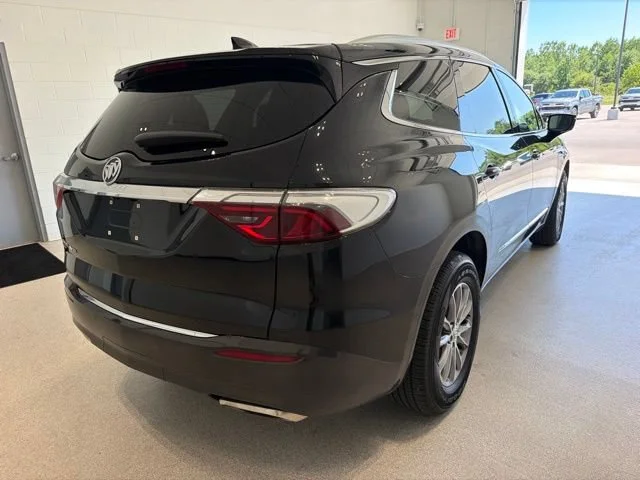 Used 2024 Ebony Twilight Metallic Buick Essence image 6