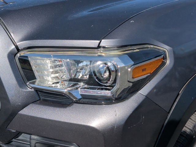 Used 2018 Gray Toyota TRD Off-Road image 9