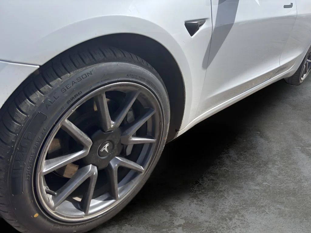 Used 2021 Pearl White Multi-Coat Tesla Long Range image 9