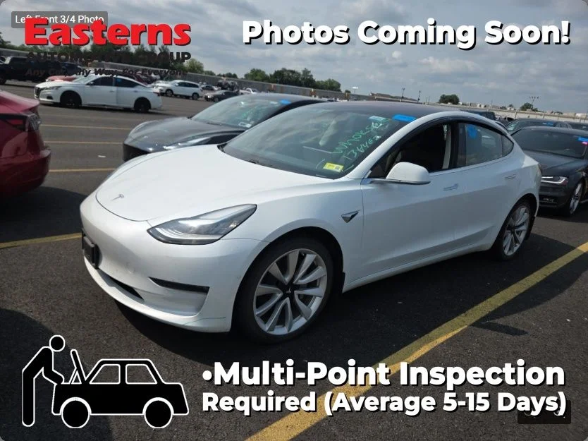 Used 2018 White Tesla Long Range image 1