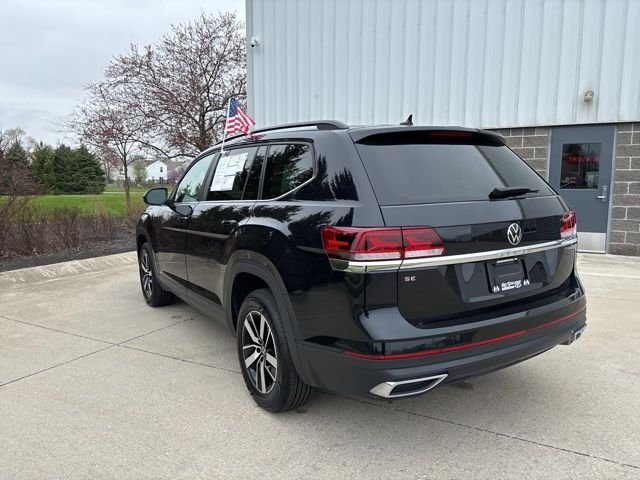 Used 2023 Black Volkswagen 2.0T SE image 9