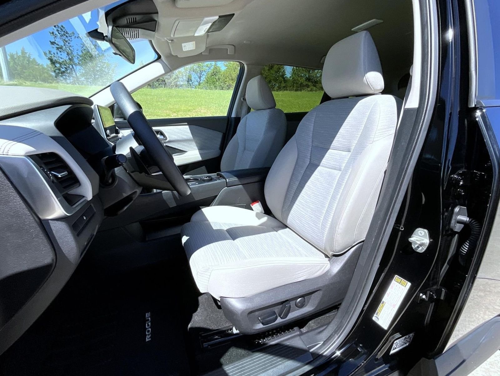 Used 2023 Black Nissan SV image 10