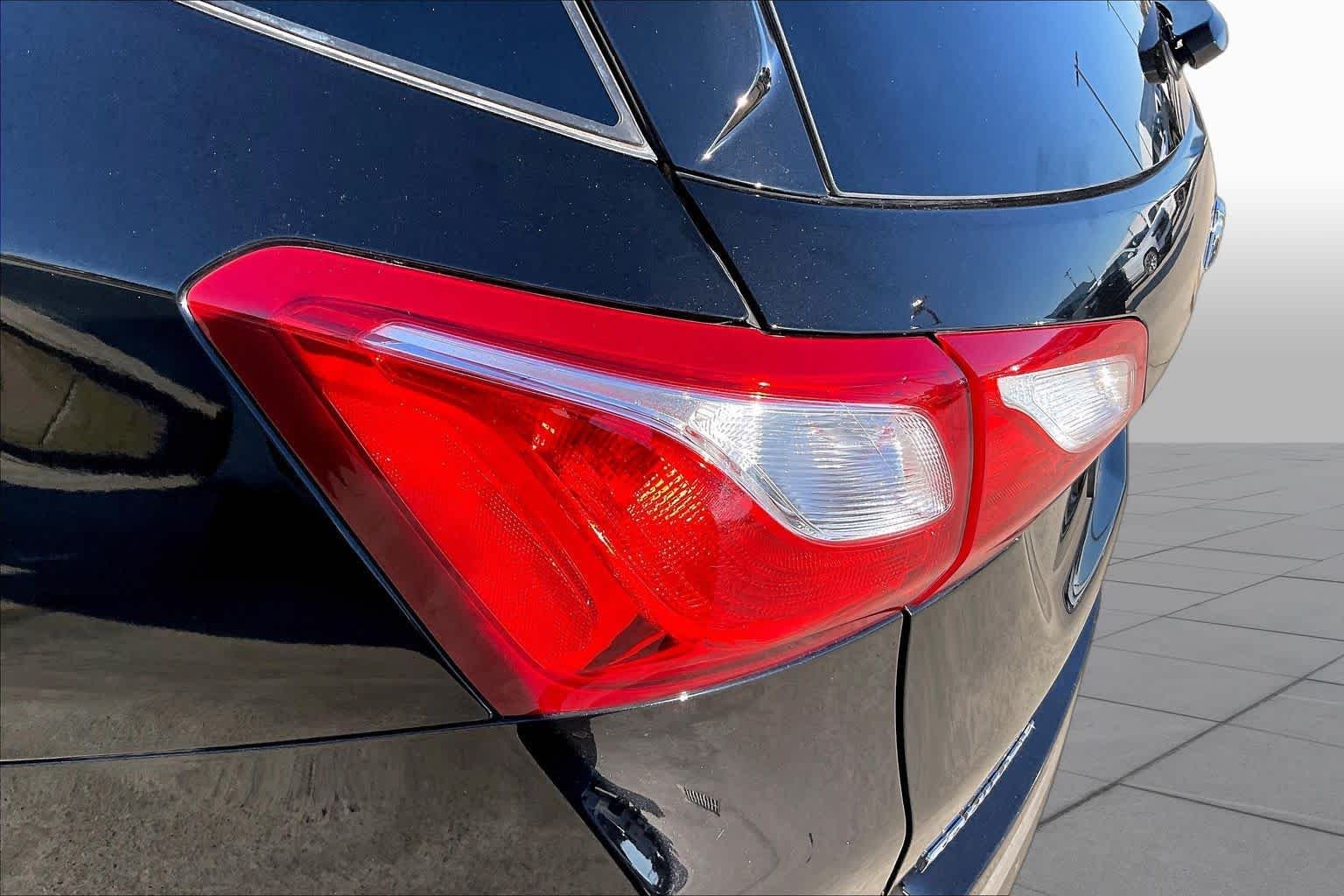 Used 2019 Mosaic Black Metallic Chevrolet LT image 28