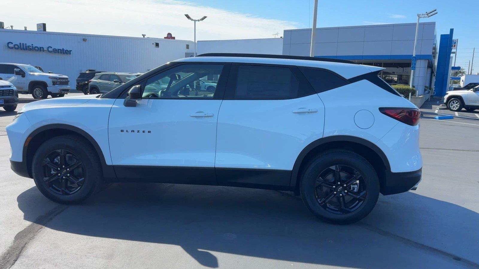New 2026 Summit White Chevrolet 2LT image 8