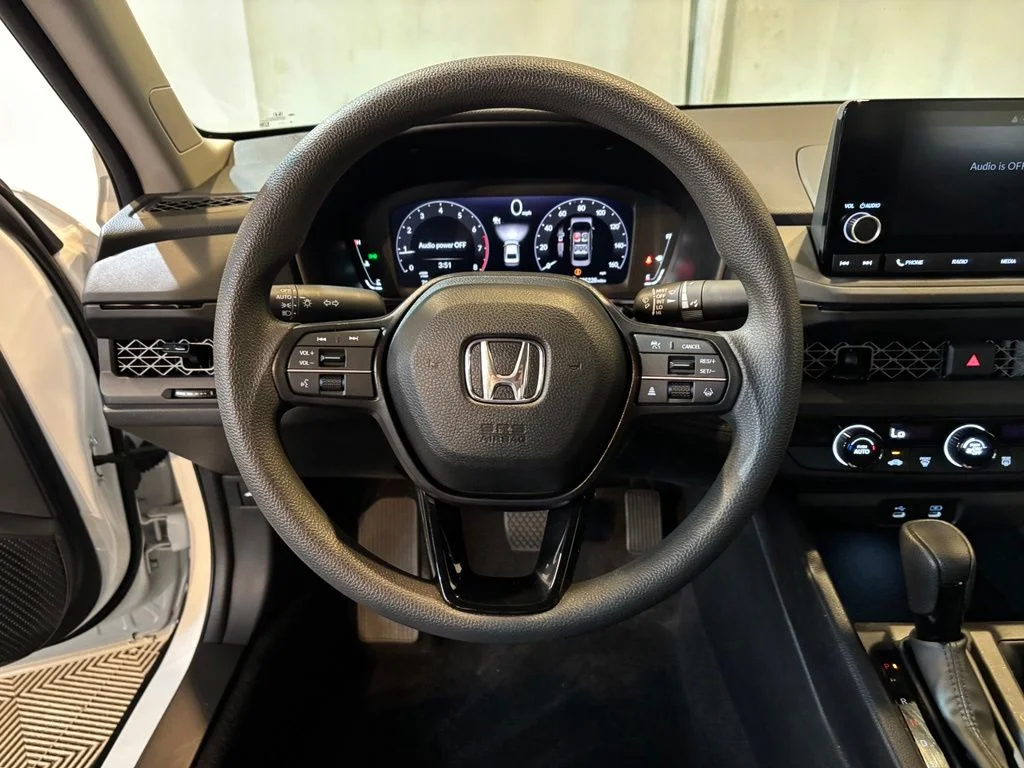 Certified Used 2023 Platinum White Pearl Honda 1.5T LX image 11