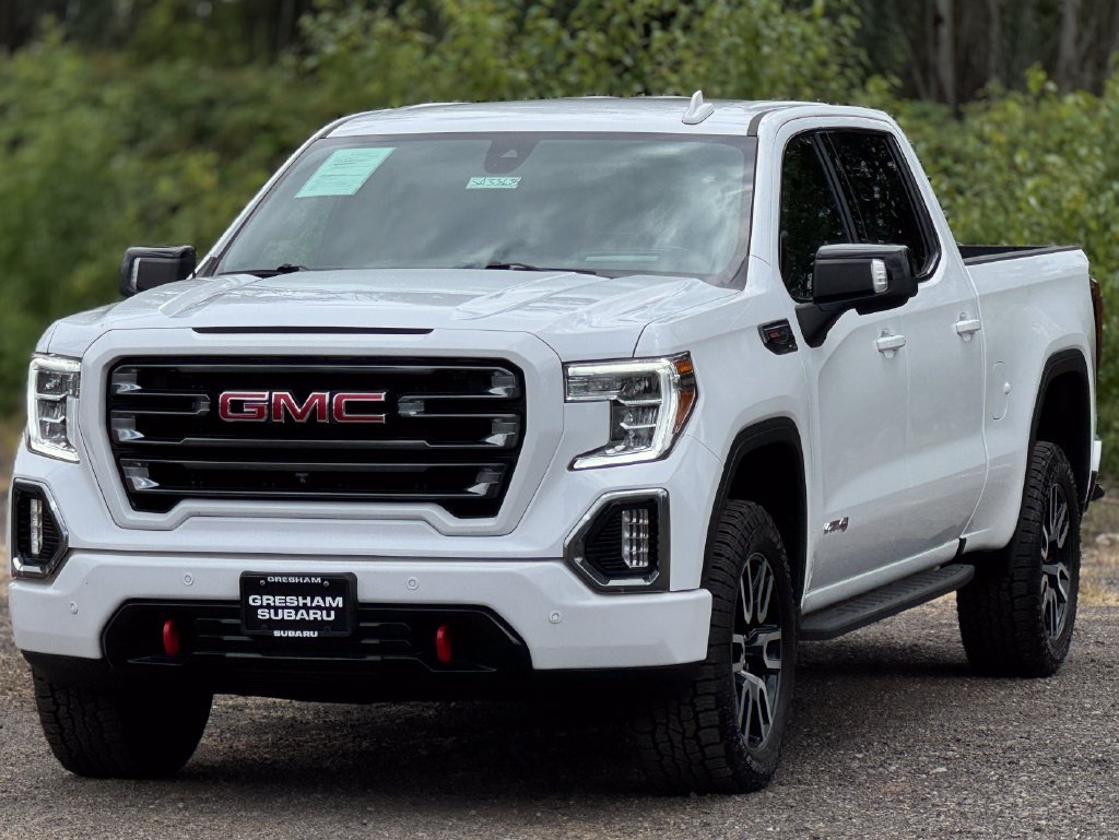 Used 2022 Summit White GMC AT4 image 3