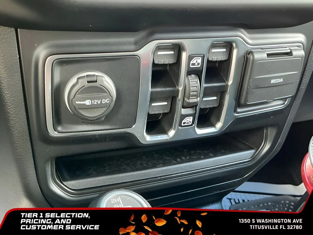 Used 2021 Gray Jeep Unlimited Sport S image 22