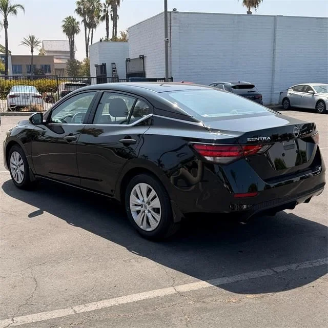 Used 2025 Black Nissan S image 5