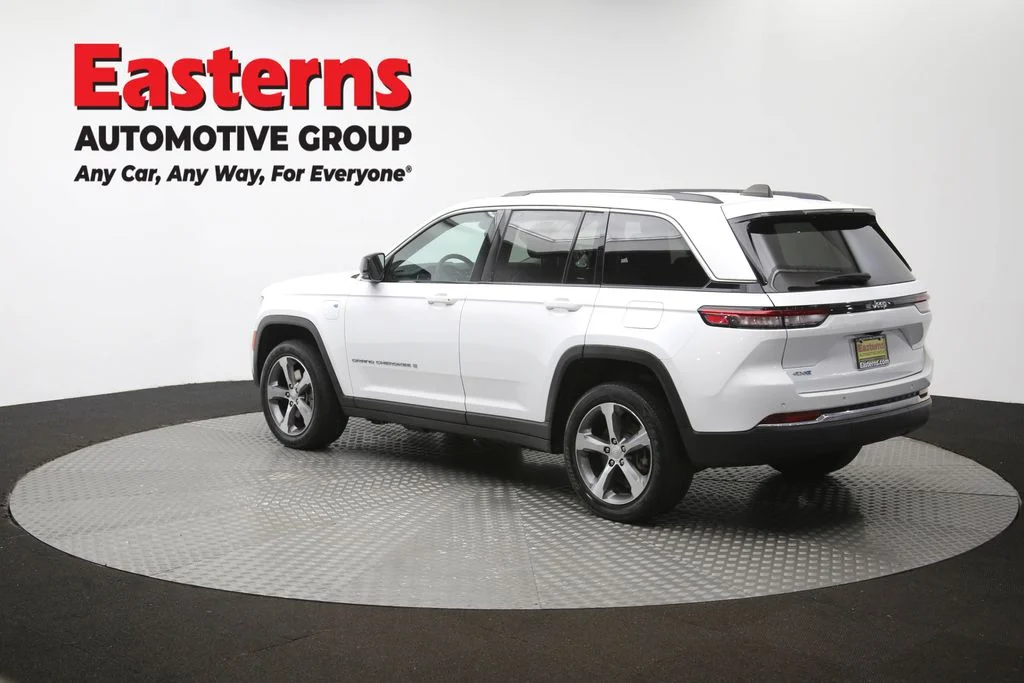 Used 2023 White Jeep 4xe image 67