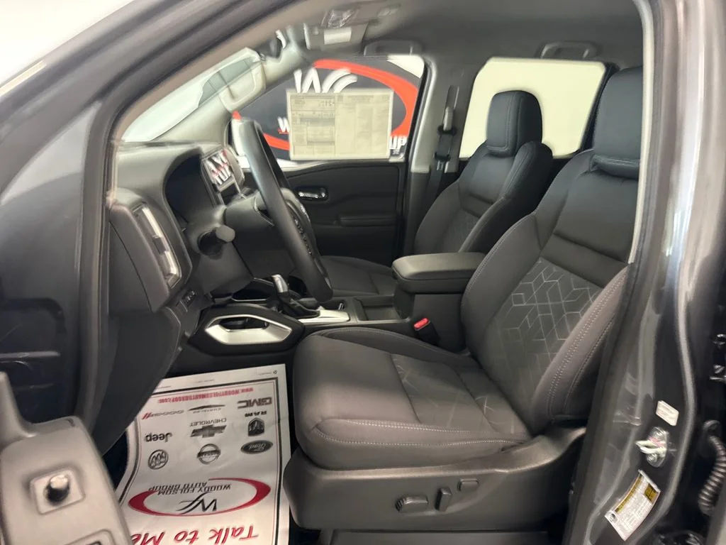 New 2027 Gun Metallic Nissan Crew Cab SV image 11