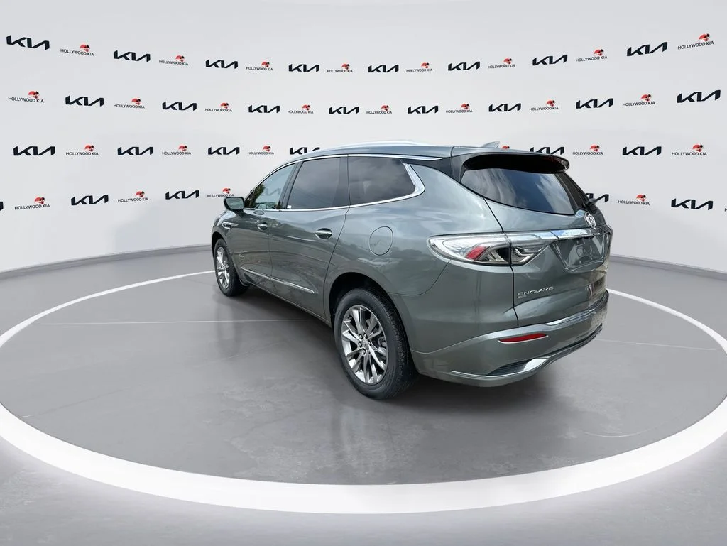 Used 2022 Green Buick Avenir image 6