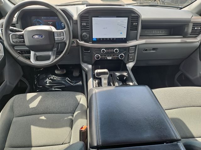 Certified Used 2025 Agate Black Metallic Ford XLT image 9