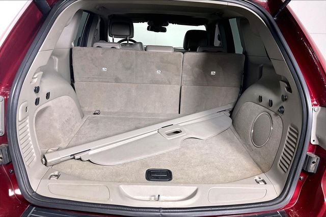 Used 2012 Red Jeep Laredo image 22