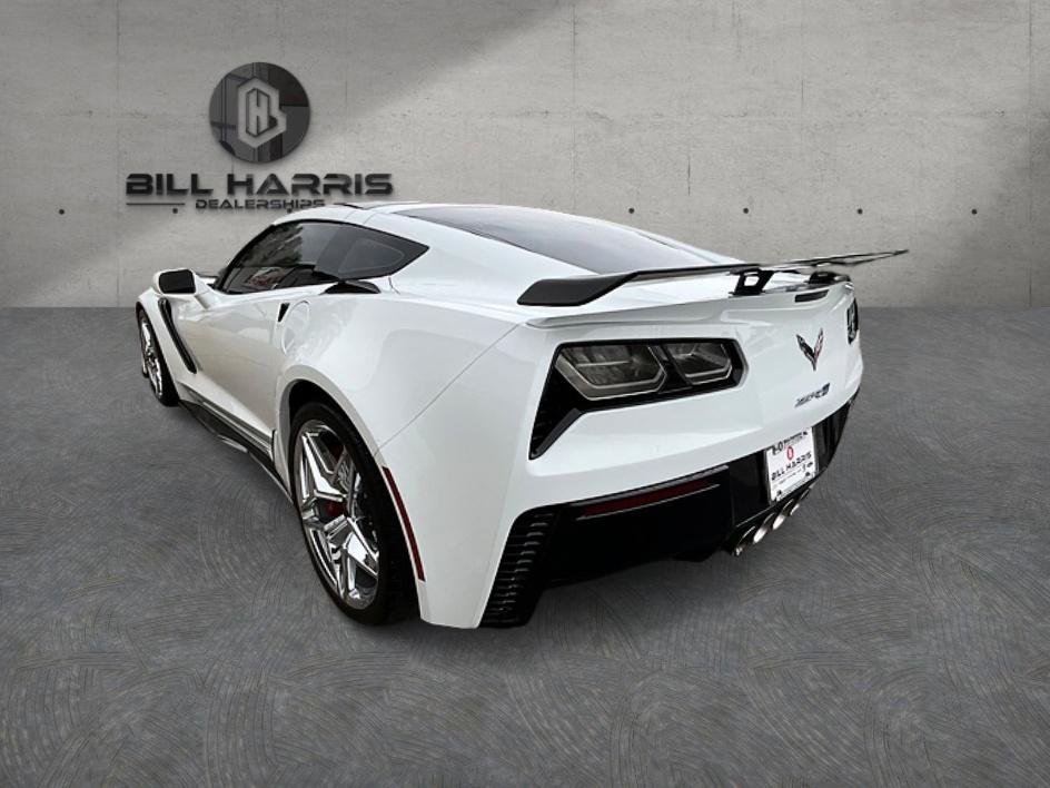 Used 2019 White Chevrolet ZR1 image 9
