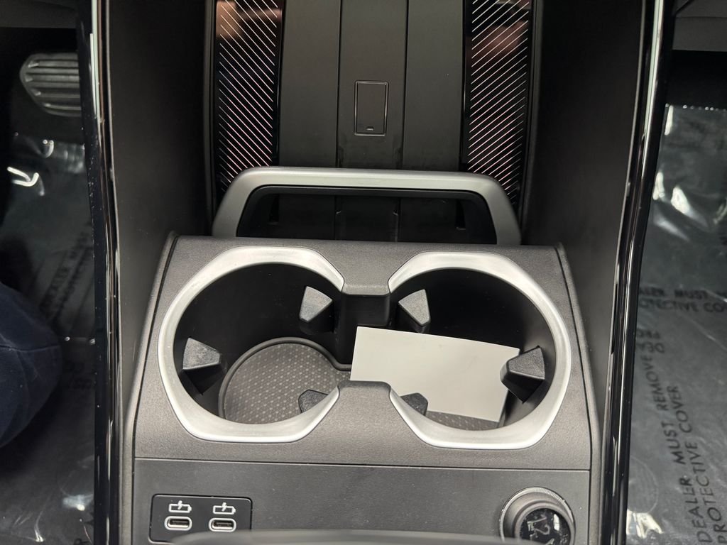 Certified Used 2025  BMW xDrive28i image 20