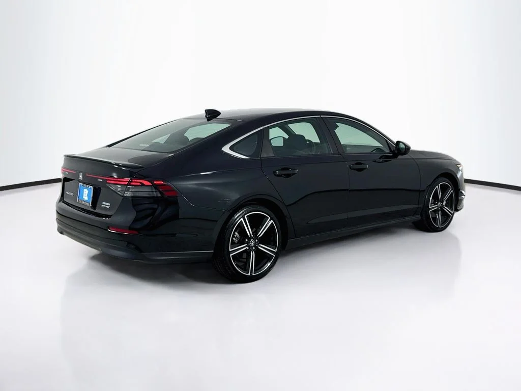Certified Used 2023  Honda Sport image 8