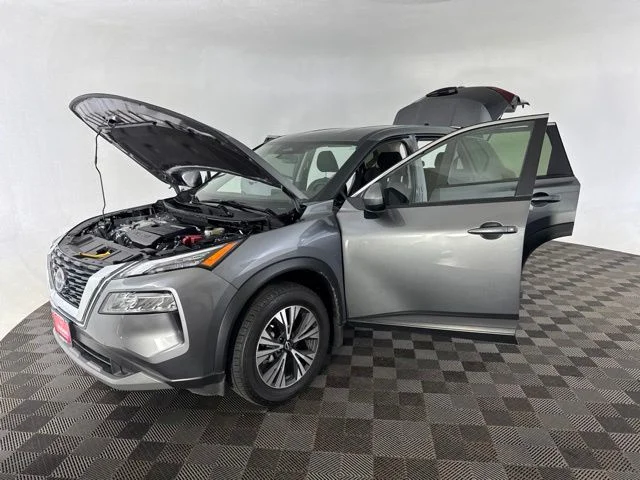 Used 2023 Gray Nissan SV image 10