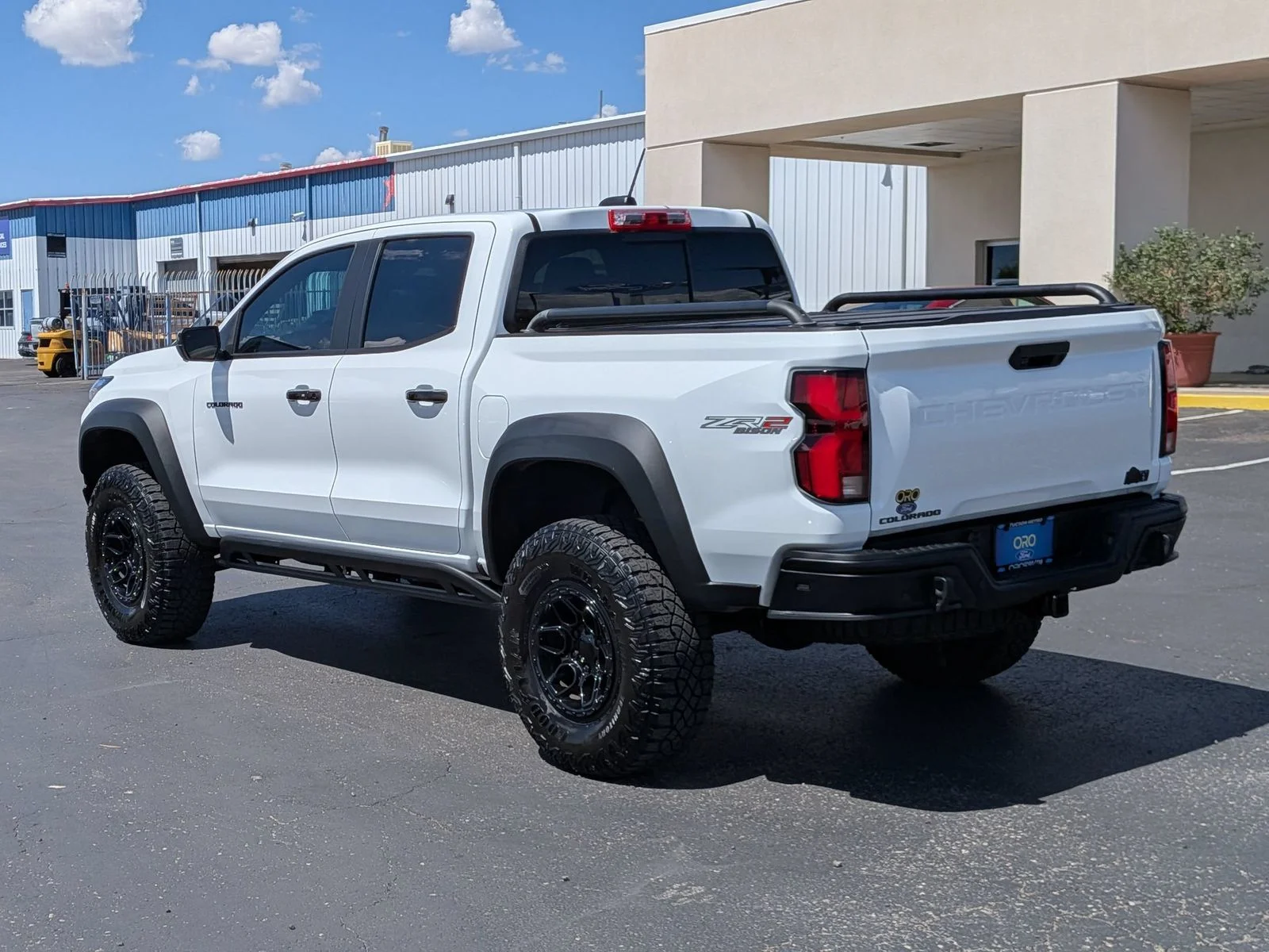 Used 2024 White Chevrolet ZR2 image 8