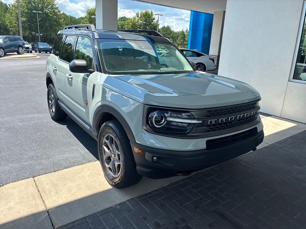 Used 2022 Green Ford Badlands image 3