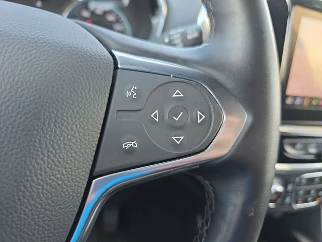 Used 2023 White Chevrolet RS image 21