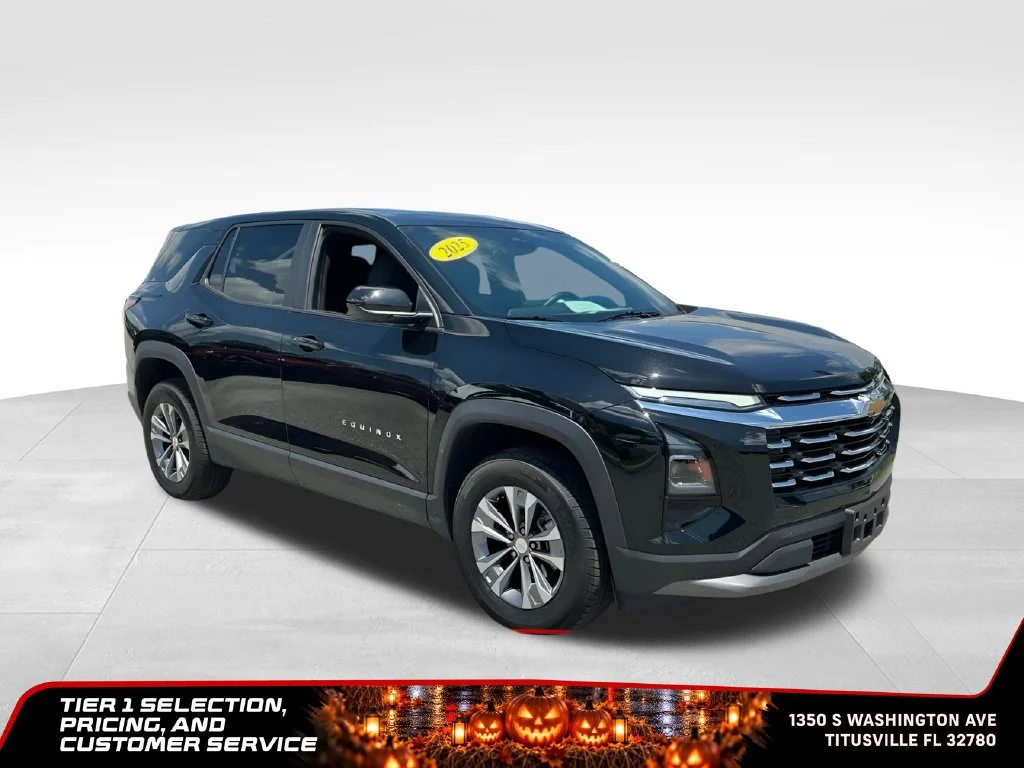 Used 2025 Mosaic Black Metallic Chevrolet LT image 13