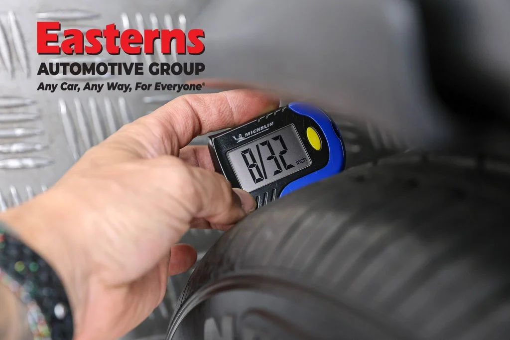 Used 2021 Gray Nissan SV image 28